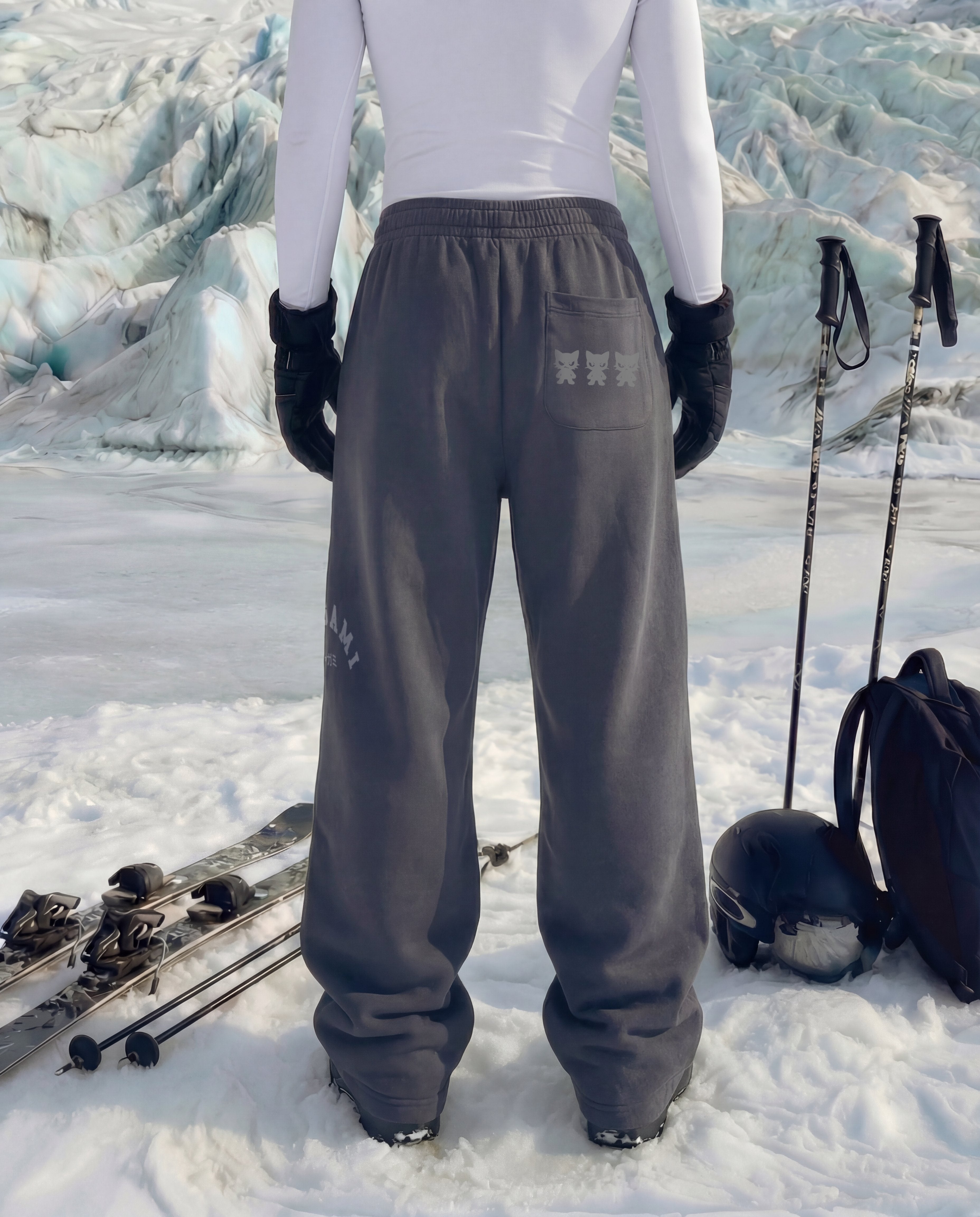 STONE-GREY BAGGY SWEATPANTS