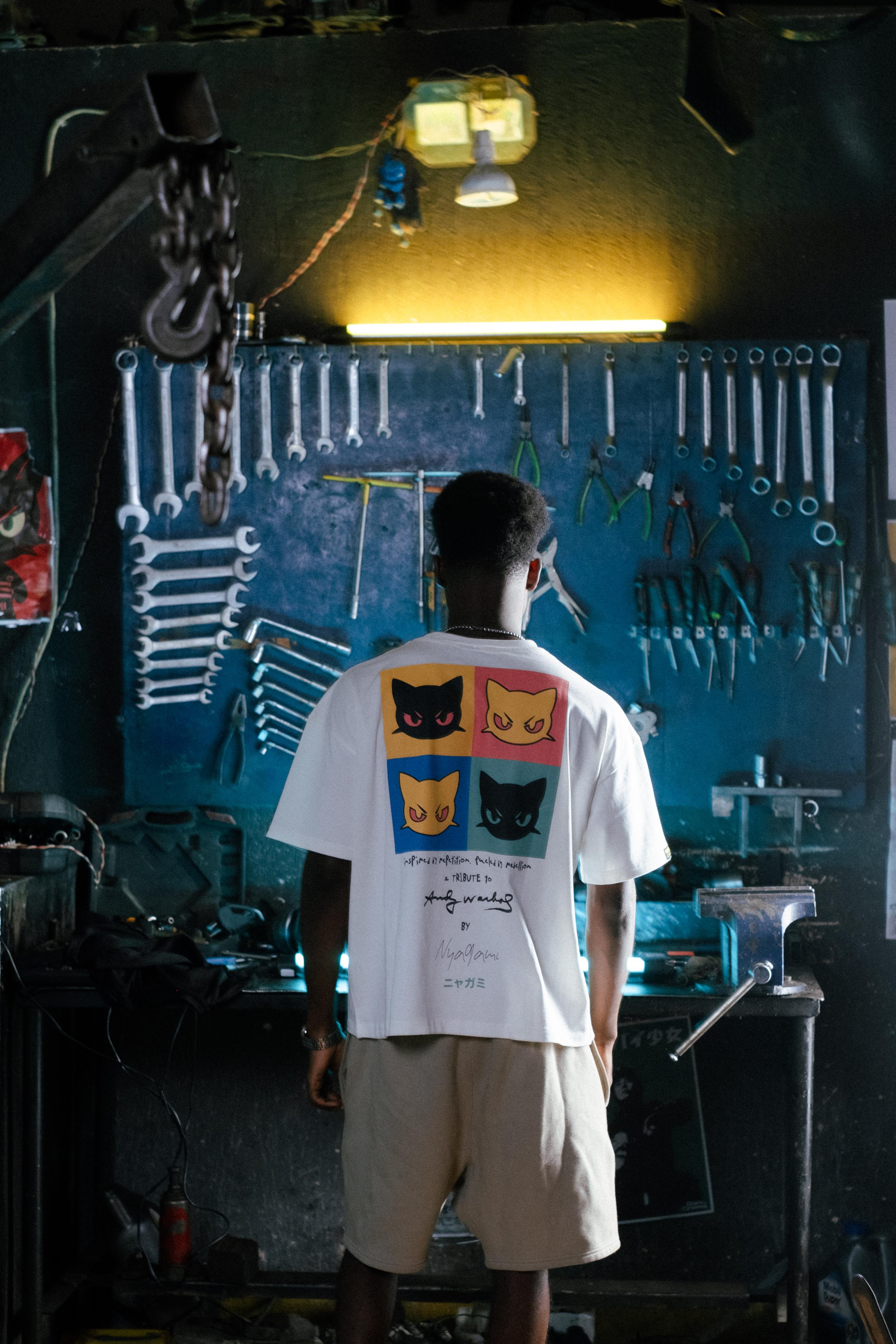 NYAGAMI POP PAWS TEE – GAMI:ONE ISSUE 1
